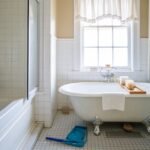 Comment bien nettoyer les joints de salle de bain