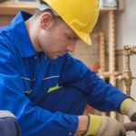 Travaux de plomberie : conseils et astuces pour des installations réussies